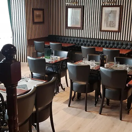 Jeanne D'arc 3* Saint-Chély-dʼApcher